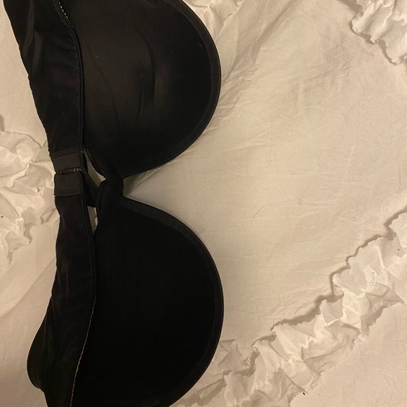 Very sexy Victoria’s Secret bra - Picture 5 of 5